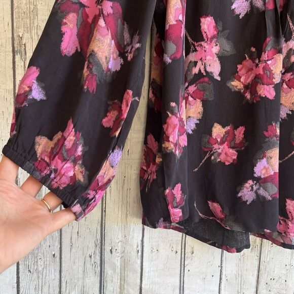 Terra & Sky Womens Dark Floral Top Size 2X Black Bloomcore Pintucks Office - Picture 6 of 11